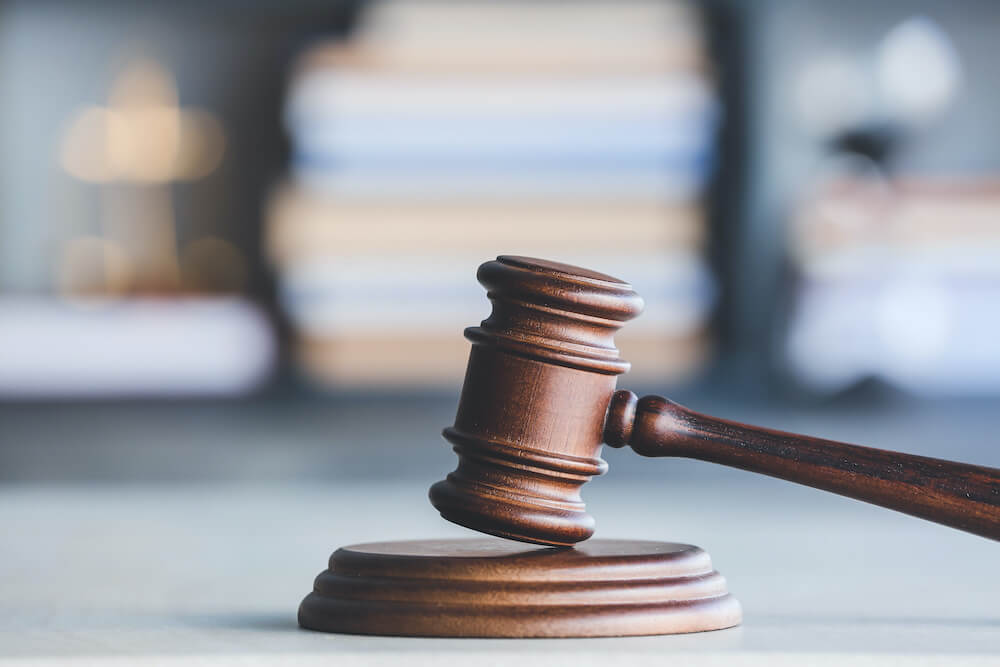 5 Idaho family members sentenced to prison, ordered to forfeit $51.9 million after running elaborate counterfeit scheme - Vimarsana News