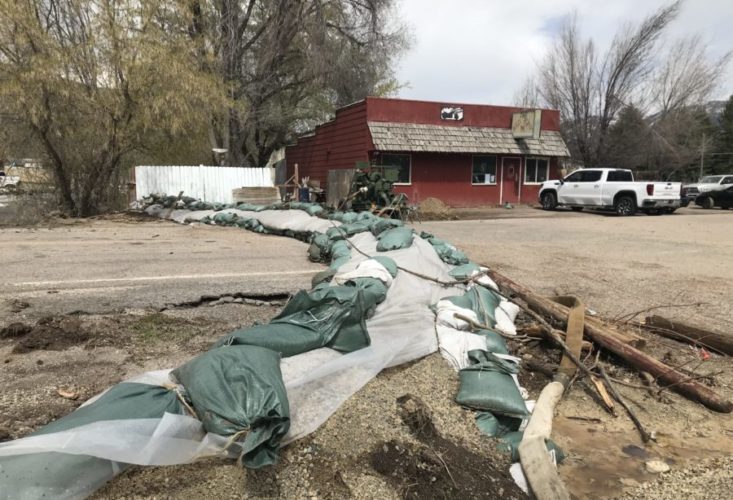 Flooding in Inkom stabilizes; fields remain filled with water East