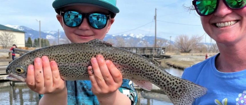 kids pond angler e1685049706625