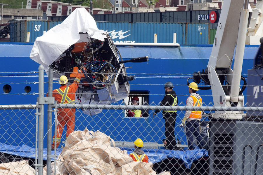 US Coast Guard says ‘presumed human remains’ found in wreckage of Titan submersible