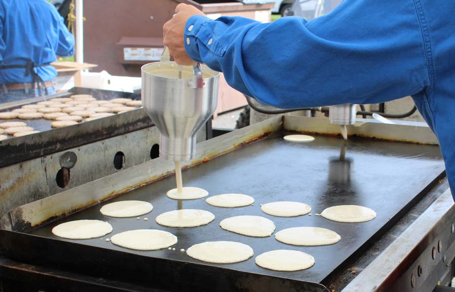 Free breakfast, activities and prizes available at annual expo in Ashton