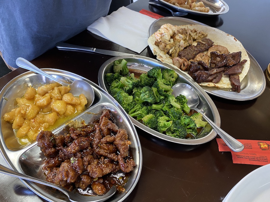 Kebab Hut offers fresh, mouth-watering Asian cuisine but you better enjoy it now as the restaurant is closing soon