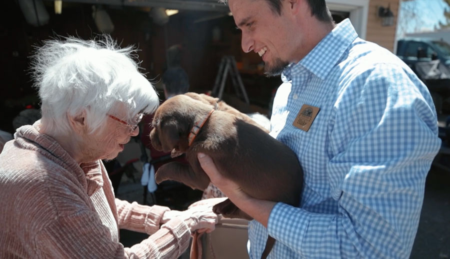 Puppies and chicks delight seniors in Rexburg