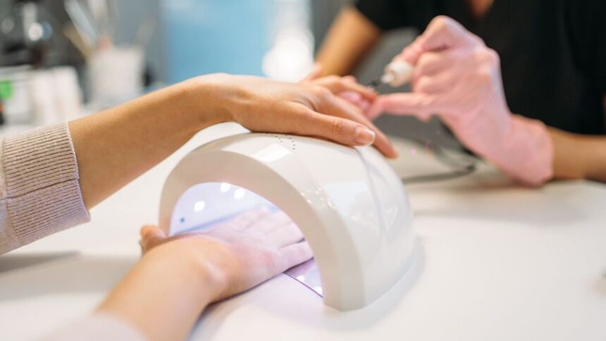 cnn L19jb21wb25lbnRzL2ltYWdlL2luc3RhbmNlcy9sZWRlLWY0ZjA5MTMxMzg5ZWYzMTU4ODRmYzYyOThkMTA3OTE0 L19wYWdlcy9oX2M5ZTQ1MjQ3ODMyZmY1MDYwZGUwNjg1NjYyMjNmOTNm