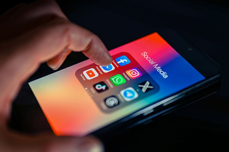Israel-Hamas war reveals how social media sells the illusion of reality