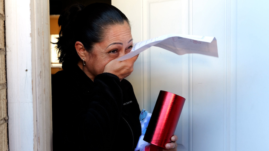 A single mom caring for everyone but herself can now get beds thanks to a Secret Santa