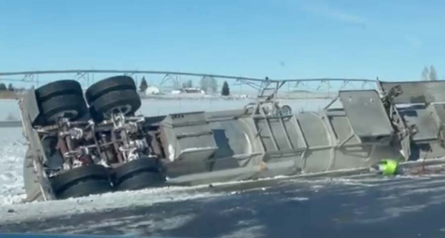 Semi-truck rolls over on I-15 in the Rose area