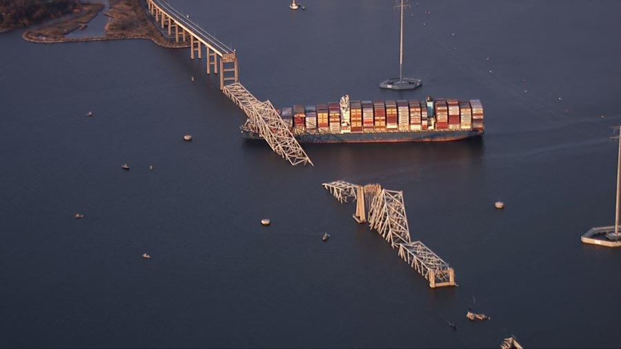 Cargo ship lost power before colliding with Baltimore bridge; 6 presumed dead