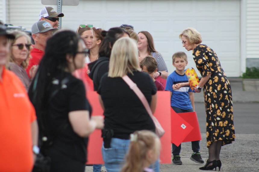 Teachers vote not to ratify contract