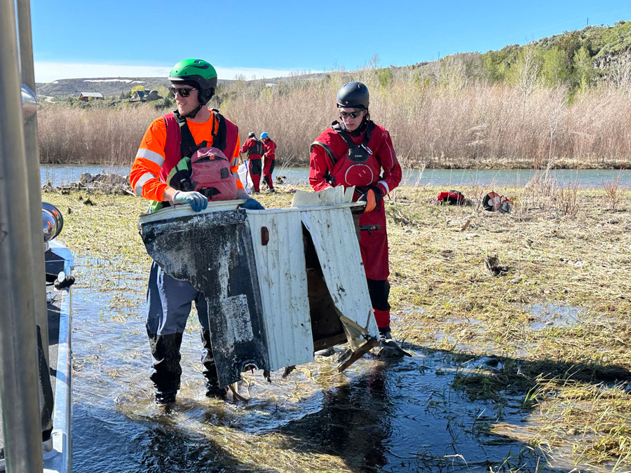 Sheriff’s office helps recover debris from water rescue last year; it’s another reminder to stay safe on the river 