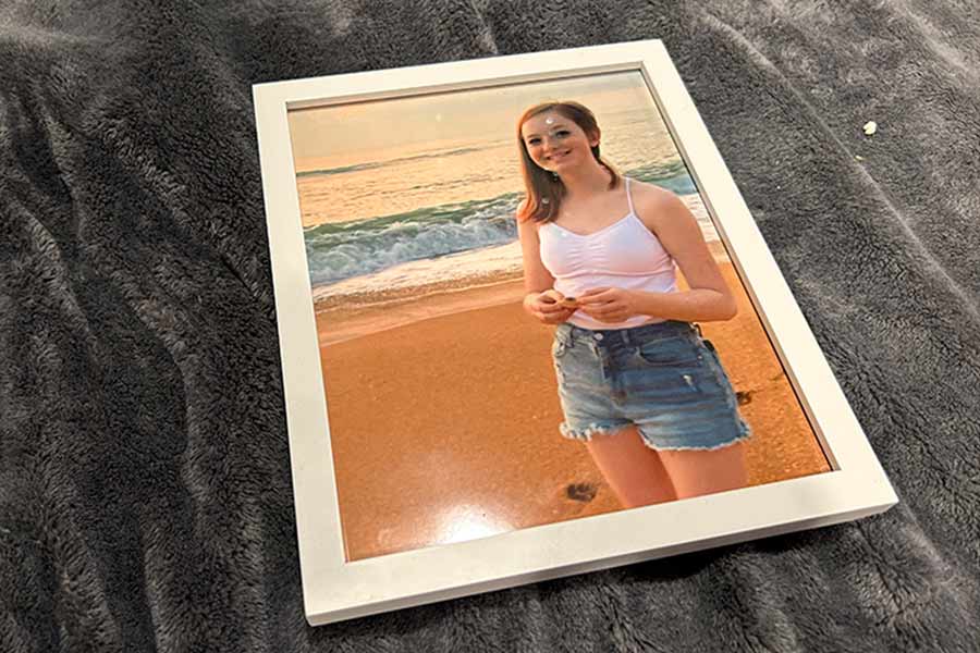 Local girl who loved to write died by suicide in May. Her dad put her words to music using A.I.