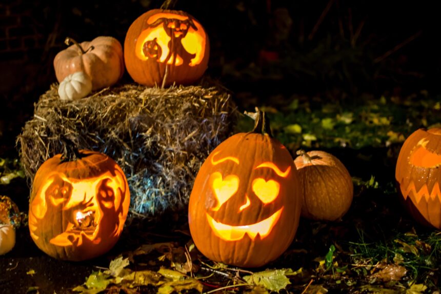 Tips to keep your jack-o'-lantern's 'gourd-geous' smile all the way 'til Halloween! | Envato Elements