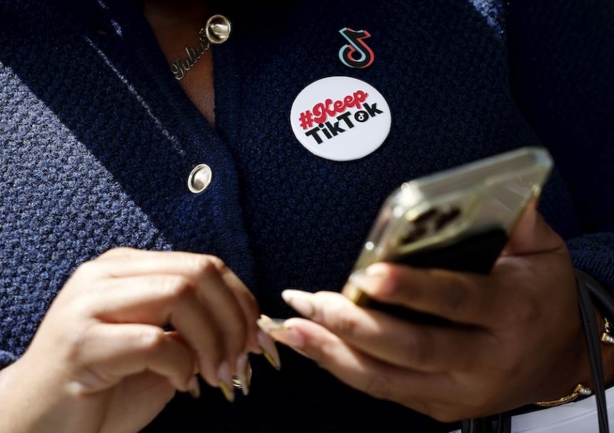 cnn L19jb21wb25lbnRzL2ltYWdlL2luc3RhbmNlcy9jbTN4a2Nocm8wMDA4M2I2bTh1Y3ZwY2du L19jb21wb25lbnRzL2FydGljbGUvaW5zdGFuY2VzL2NtM3hrOW41YjAwMHcyNnFoZnVsbjY3ODI