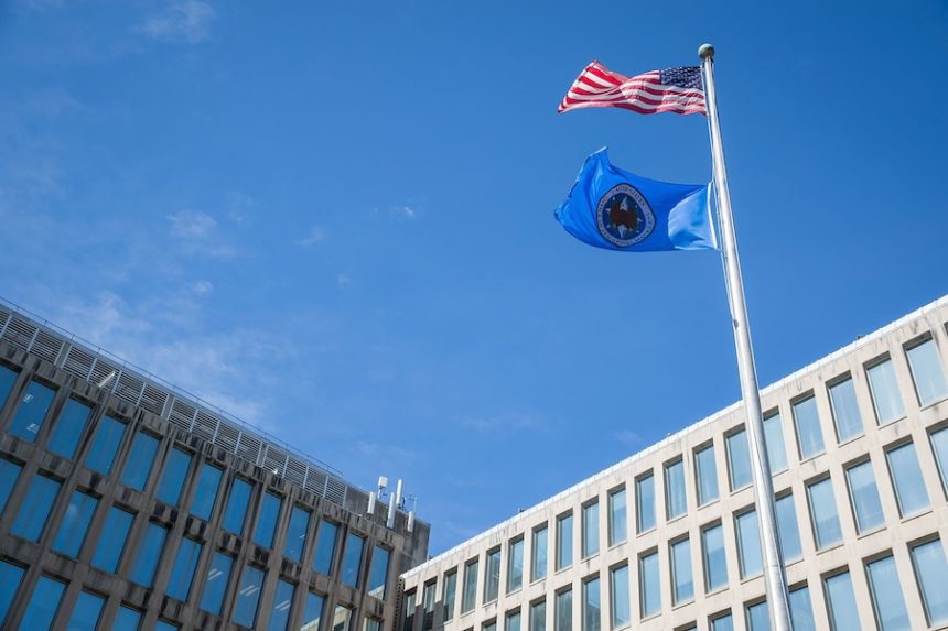 cnn L19jb21wb25lbnRzL2ltYWdlL2luc3RhbmNlcy9jbTZiajJ3cnkwMDZrMjZucWVneWQ2Zjd6 L19jb21wb25lbnRzL2FydGljbGUvaW5zdGFuY2VzL2NtNmJqMndyejAwNmwyNm5xNGt0cWg1aXo