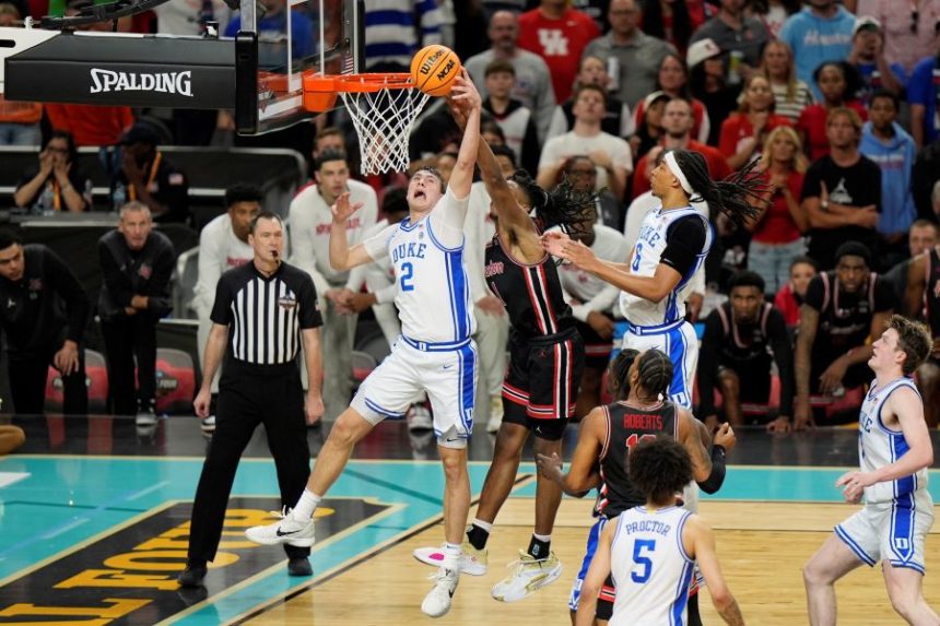 Cooper Flagg going pro