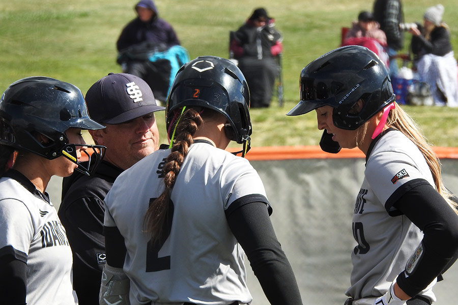 Andrew Rich with Alyssa Yee, Ava Brown and Gracie Smith