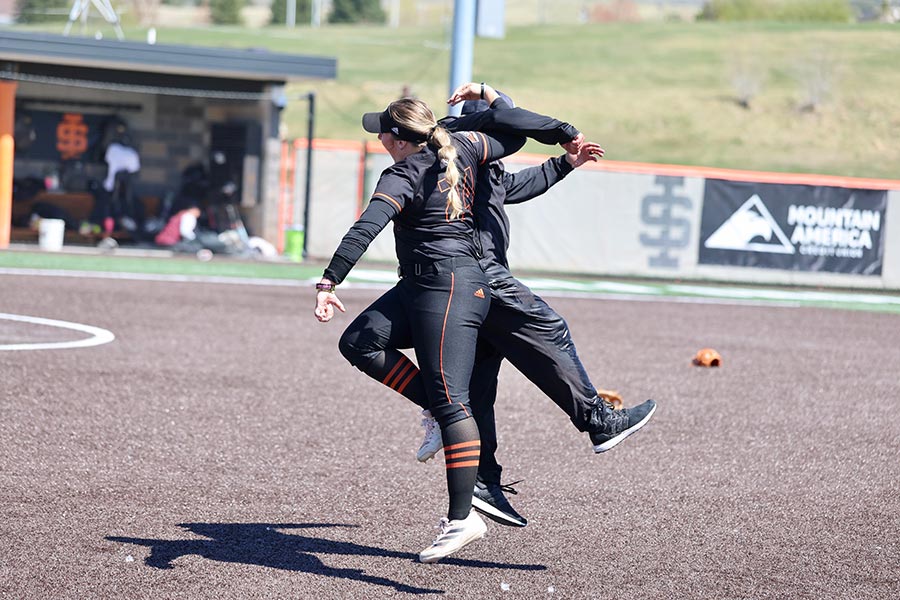 Skylar Williams and Andrew Rich, ISU softball