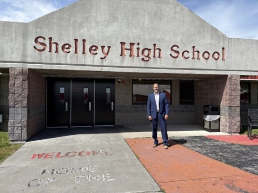 Shelley superintendent