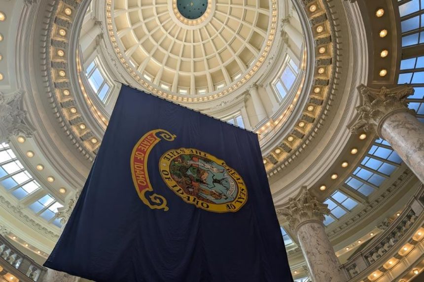 flag inside Idaho State Capitol