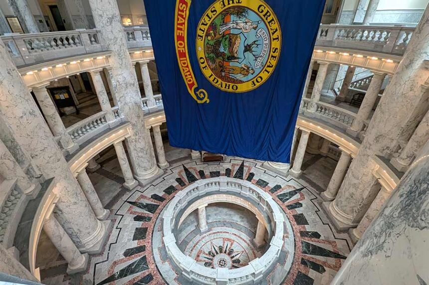 flag in Idaho State Capitol