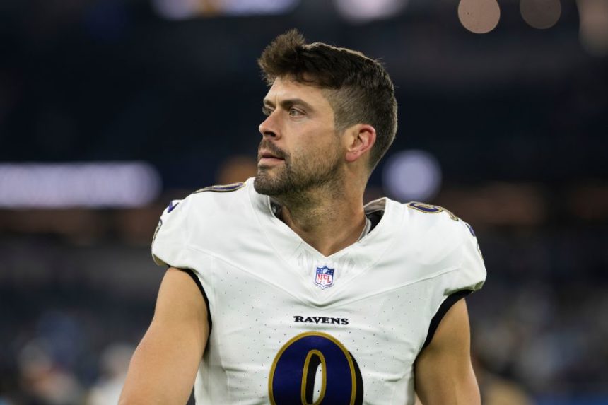 justin tucker out