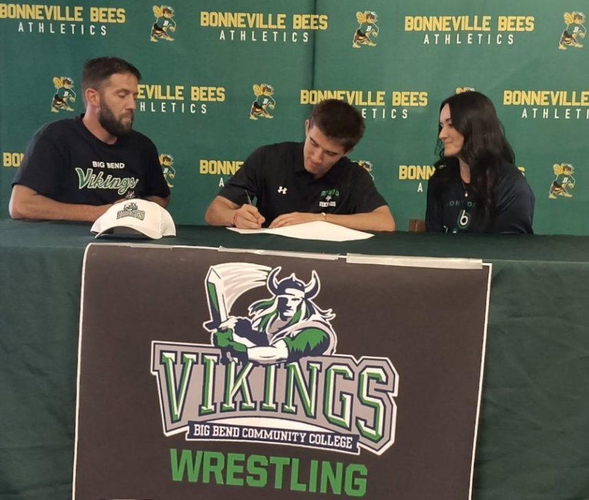 Bonneville's Ryker Vail signed to wrestle at Big Bend Community College. | Courtesy photo.