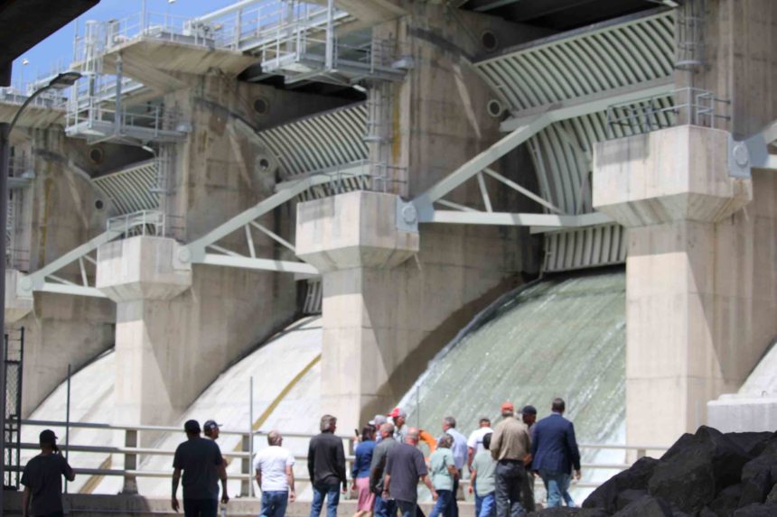 American Falls Dam spillway
