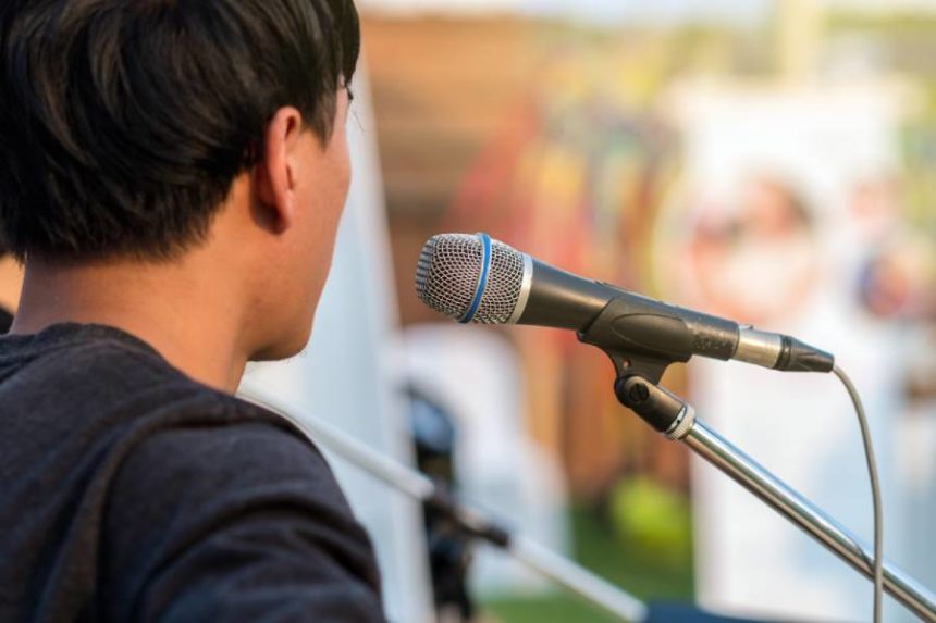 microphone on the stage for artist sing a song ove 2024 10 20 00 49 02 utc 1