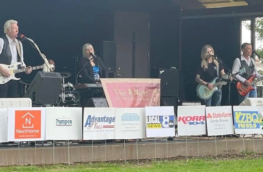 Music in the park American Falls