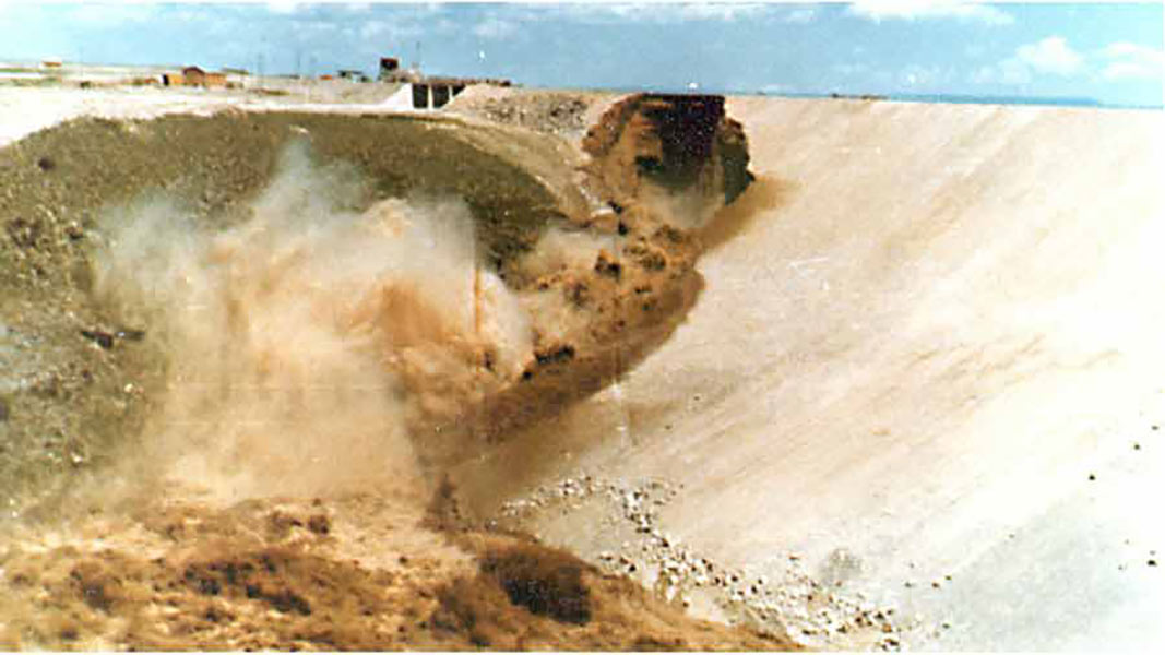 The Teton Dam at the moment of failure on June 5, 1976 at 11:55 a.m. | Courtesy U.S. Bureau of Reclamation