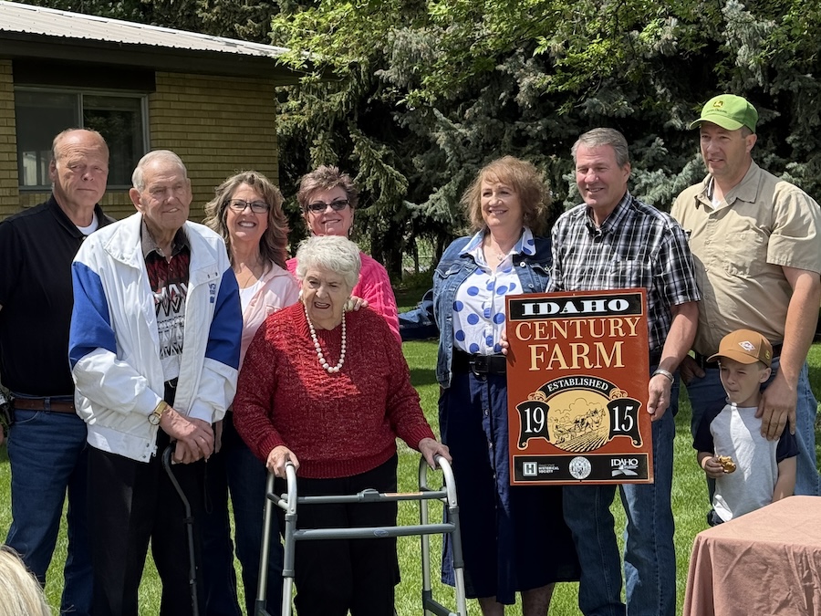 Haderlie Century farm family