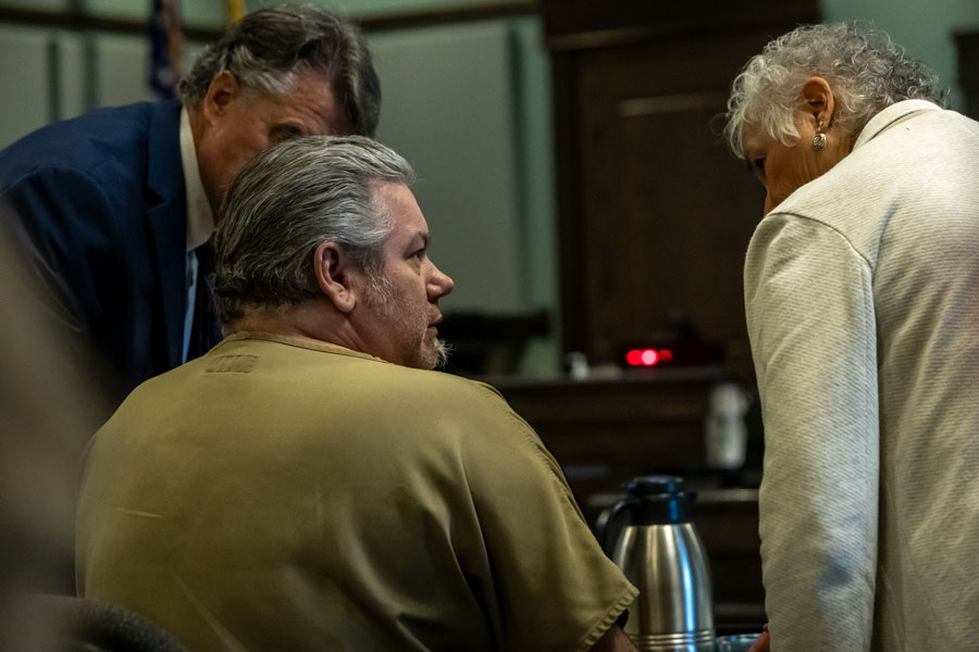 Jeremy Best speaking with his legal counsel before his sentencing started | Kaitlyn Hart, EastIdahoNews.com