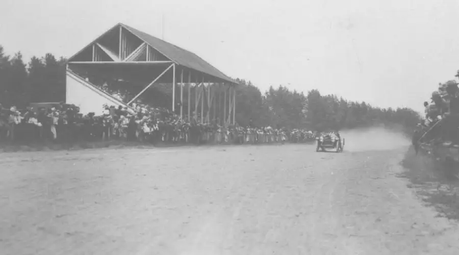 Tautphaus Park Racetrack Carwebp