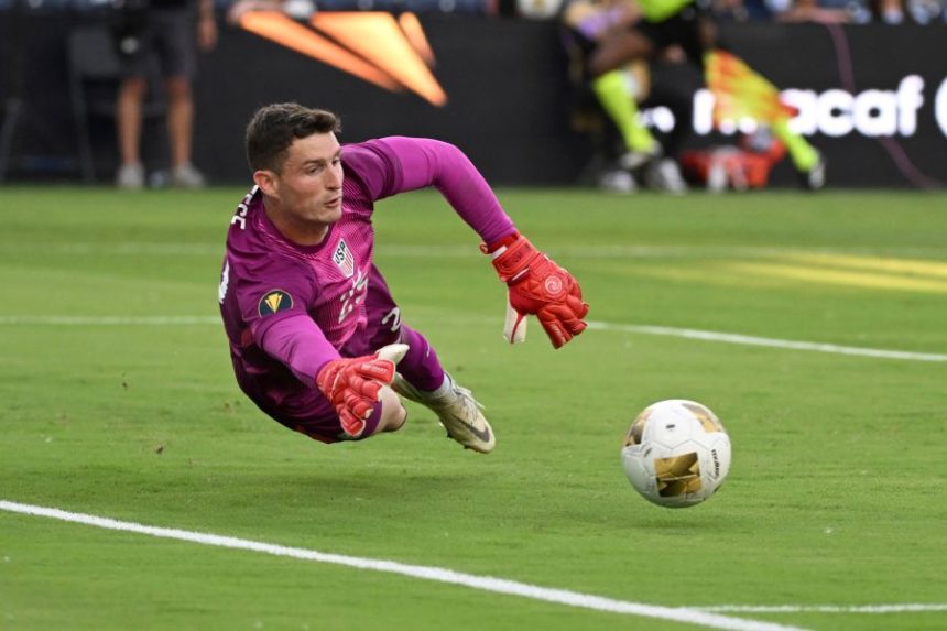 United States goalkeeper Matthew Freese (25) defends the net during the second half of a CONCACAF Gold Cup semifinal soccer match against Guatemala, Wednesday, July 2, 2025, in St. Louis. (AP Photo/Connor Hamilton)