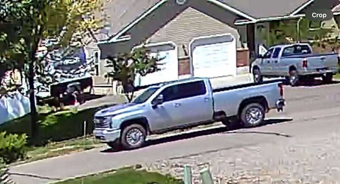 Pickup of the suspects who allegedly stole the tractor. | Courtesy Katelyn Owens
