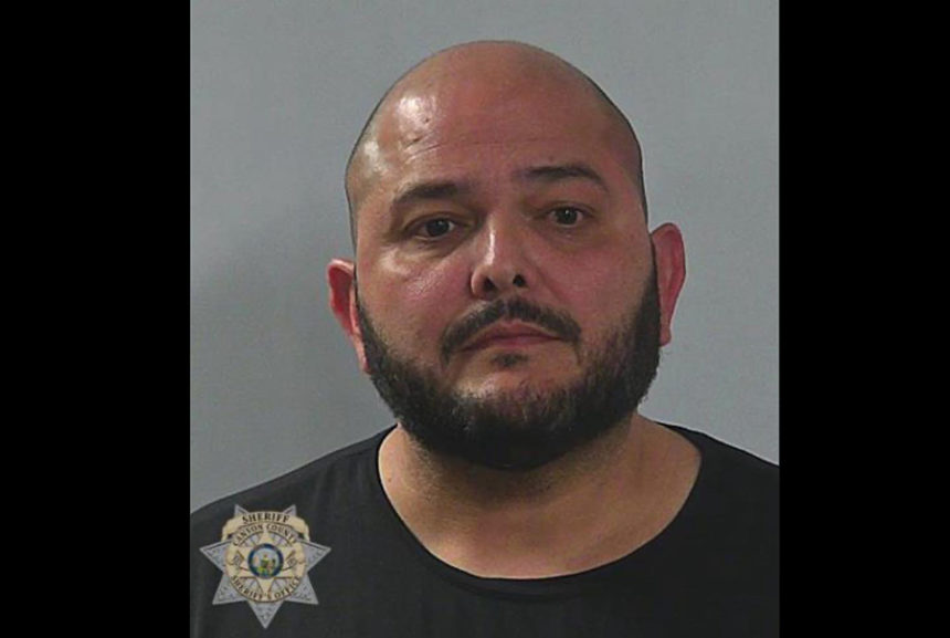 Robert Mendez Esquivel