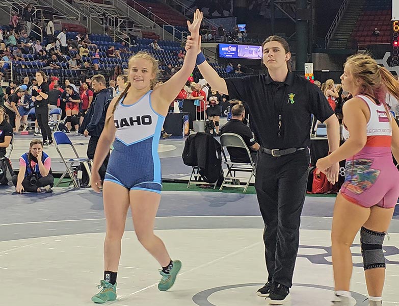 Skyline wrestle, Molly Olague