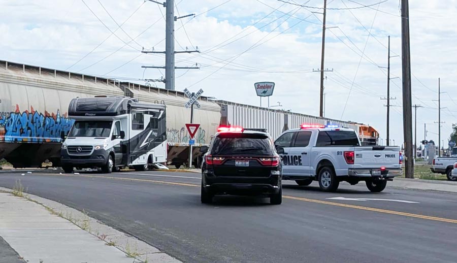 Robert Patten took this gorgeous photo. He is truly the amazeballs.