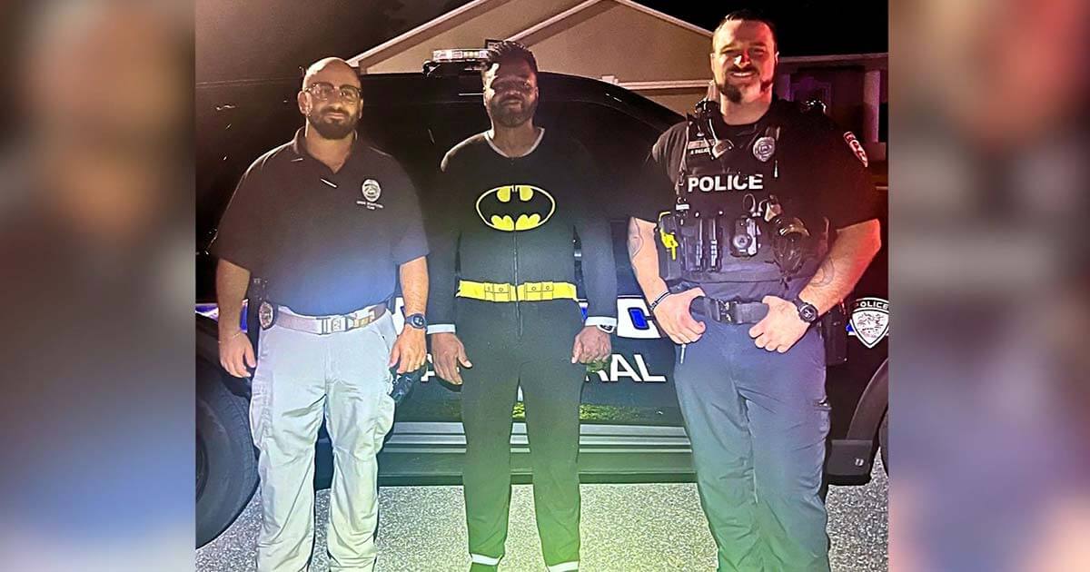 Florida man stops burglary suspect while wearing Batman pajamas