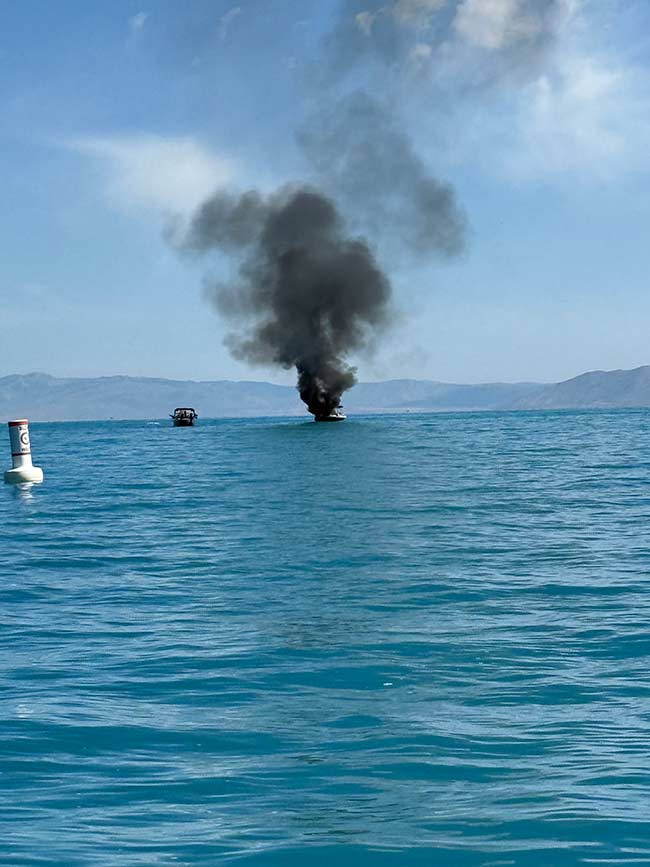 boat fire 2