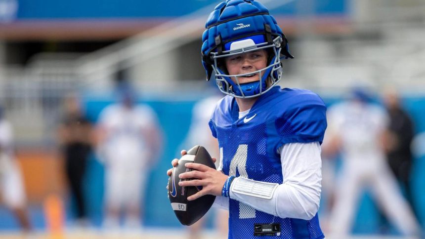 Boise State QB Max Cutforth passes during fall camp drills a couple of weeks ago. Darin Oswald doswald@idahostatesman.com