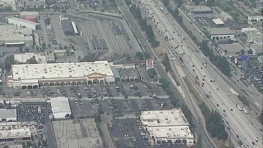 cnn L19jb21wb25lbnRzL2ltYWdlL2luc3RhbmNlcy9jbWVjc3N0MGMwMDAxM2I2bnhvMWh1ZjJl L19jb21wb25lbnRzL2FydGljbGUvaW5zdGFuY2VzL2NtZWNweWV6NTAwNjQyN3AyaDNiczhhaDU