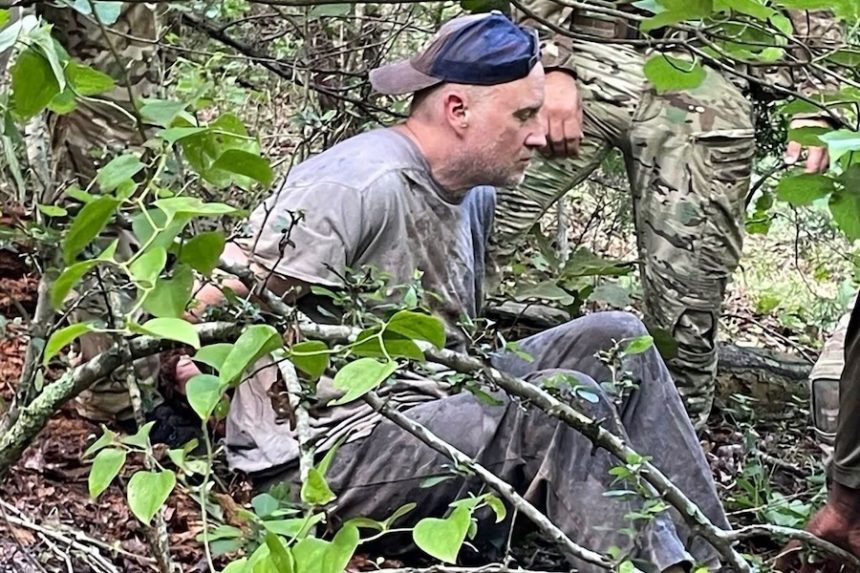 cnn L19jb21wb25lbnRzL2ltYWdlL2luc3RhbmNlcy9jbWVmeW1uenEwMDAxM2I2bmxqd3I5d2F5 L19jb21wb25lbnRzL2FydGljbGUvaW5zdGFuY2VzL2NtZWZ5amZwdTAwZnAyNnFuNTVobDlpMmg