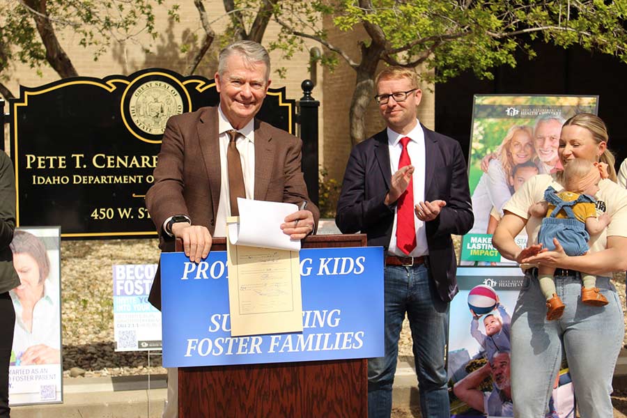 Idaho Health and Welfare director's nomination to federal post advanced to U.S. Senate