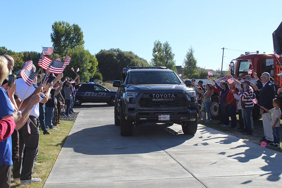 U.S. Army Staff Sgt. Christopher Byers and his family arriving at their new home. | Kaitlyn Hart, EastIdahoNews.com