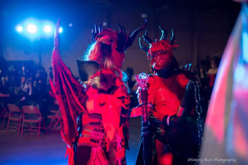 Two costumed attendees at a previous DarknessCon.