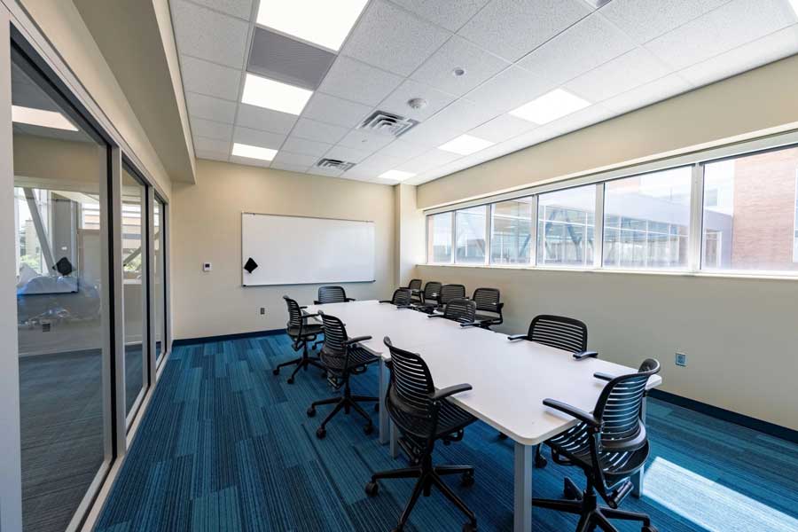 EIN091425BYUILibrary003WEB