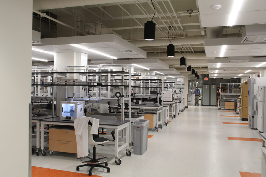 The laboratory on the third floor of Leonard Hall.