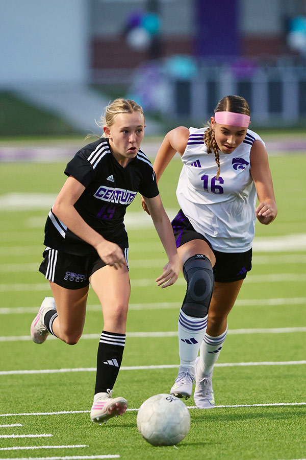 Century Elizabeth Hanson, Snake River Majenica Crook girls soccer