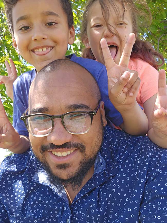 Recent photo of Mosy Moran with his kids | Courtesy Mosy Moran